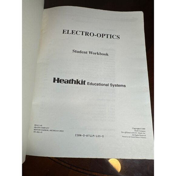 1987 Heathkit Electro-Optics Student Workbook Educational Systems Manual 58-72 - Picture 2 of 3